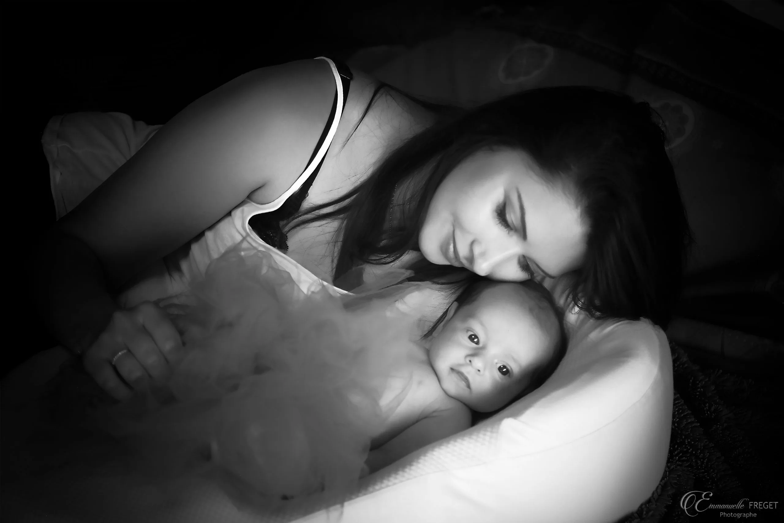 Une femme avec son bébé